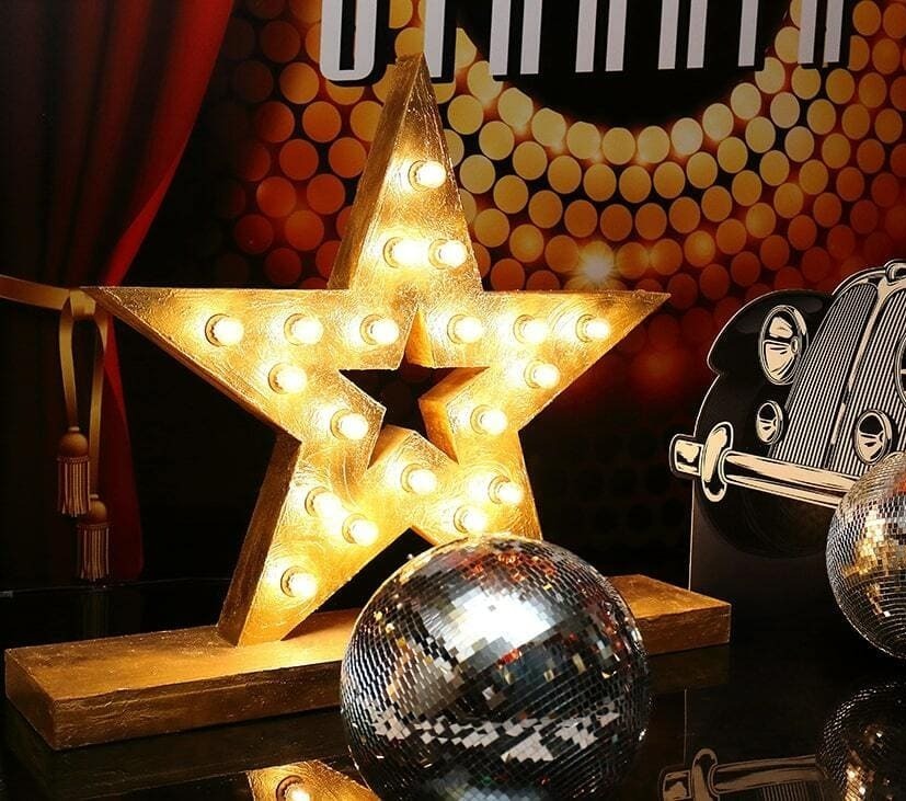 Фотозона вечеринка стиляги Фотозона вечеринка стиляги