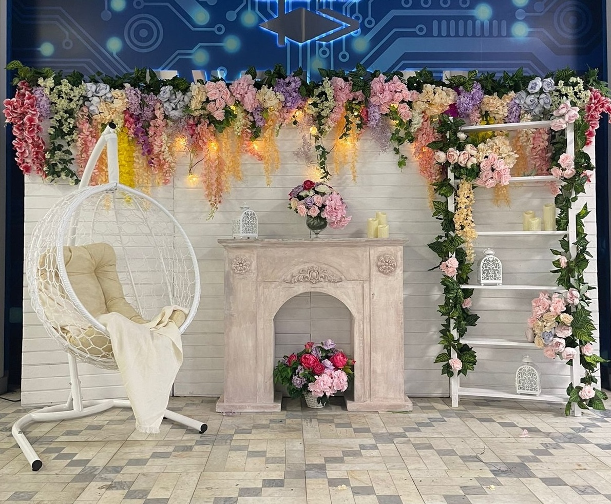 фотозона с цветами на 8 марта фотозона с цветами на 8 марта