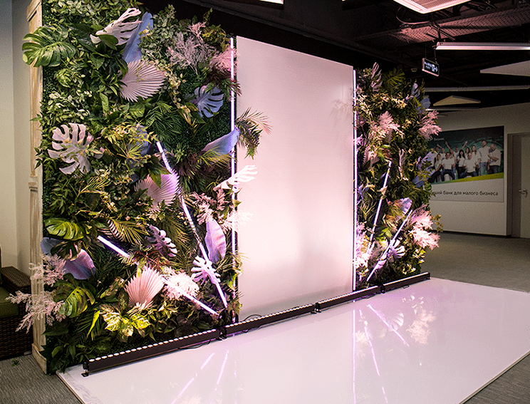 Фотозона фитостена тропики с неоном Фотозона фитостена тропики с неоном